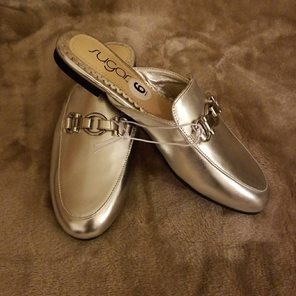 Silver flat shoes New